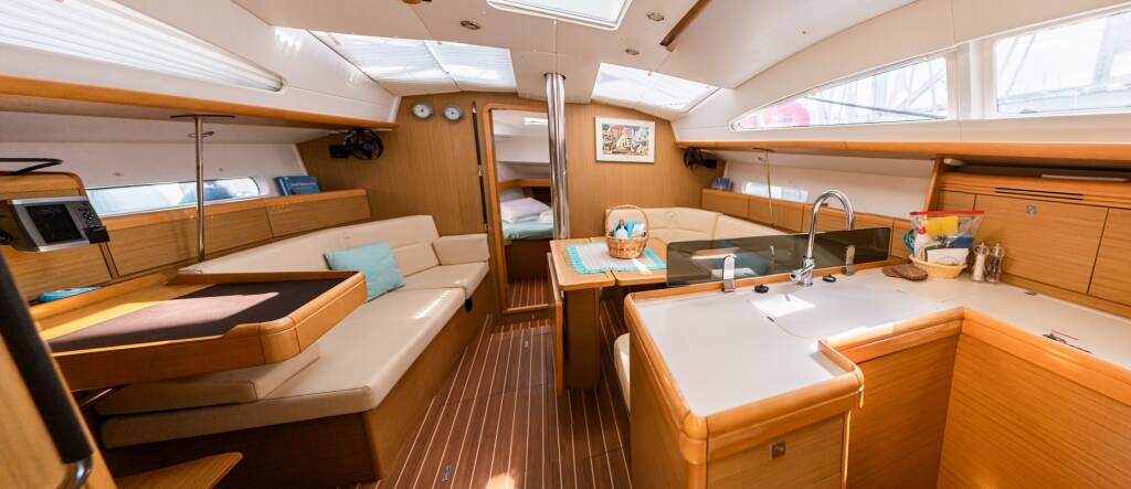 Sun Odyssey 42 DS Joy de Medes