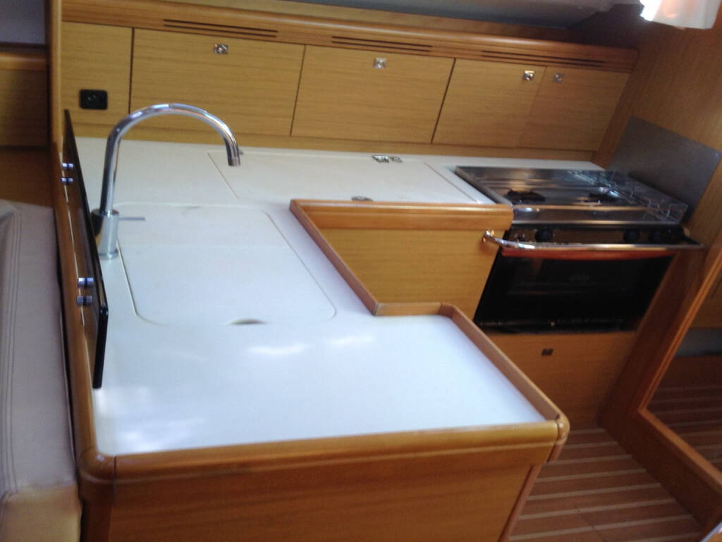 Sun Odyssey 42i Billmaira