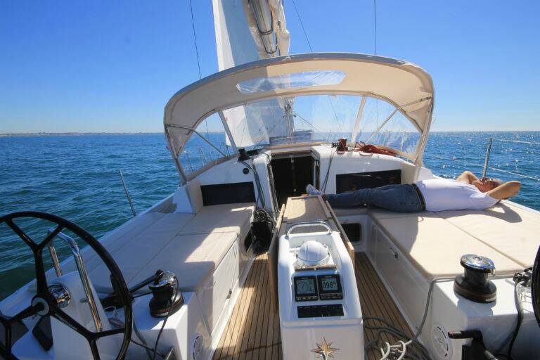 Sun Odyssey 440 Ondeck