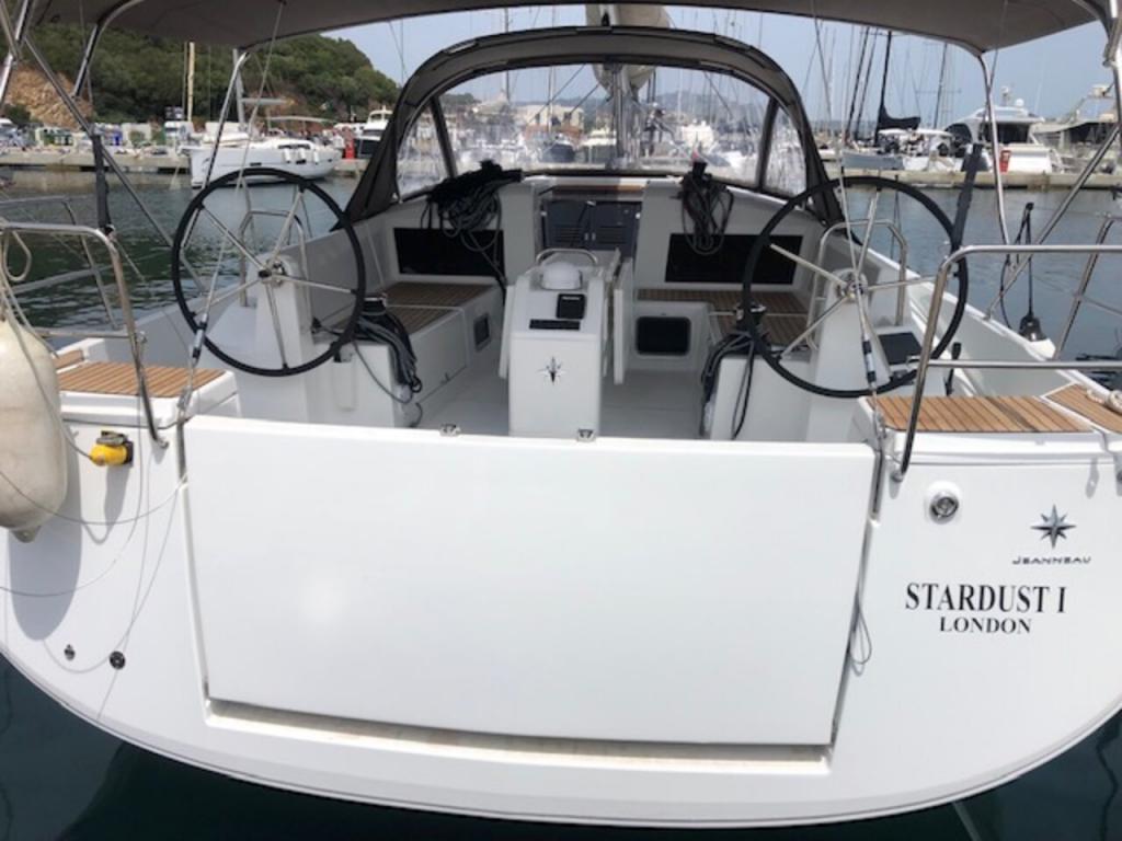 Sun Odyssey 440 Stardust