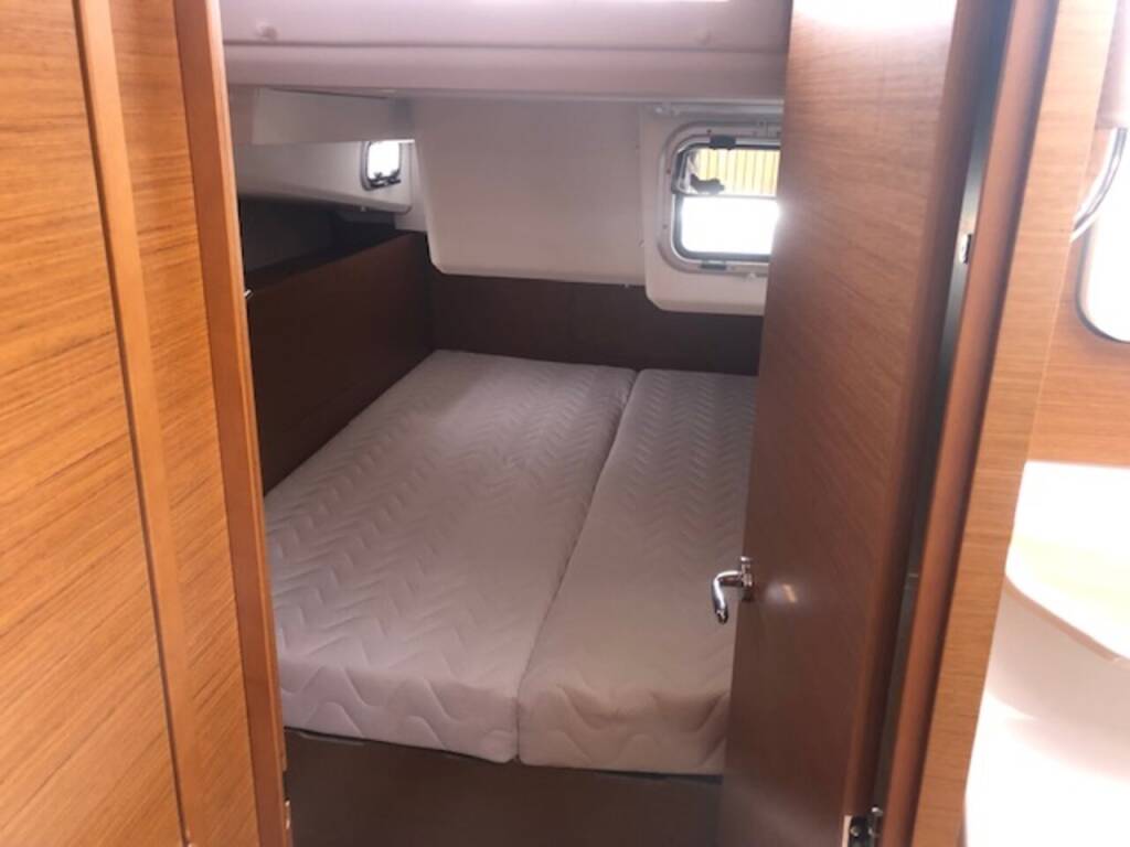 Sun Odyssey 440 Stardust