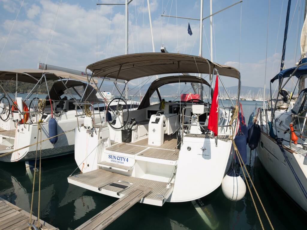 Sun Odyssey 440 Suncity 4