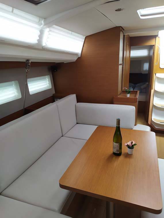 Sun Odyssey 440 Uccelli