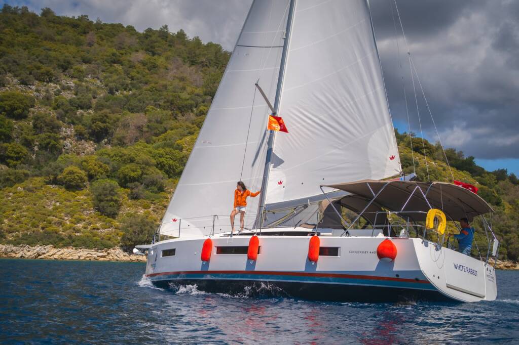 Sun Odyssey 440 White Rabbit