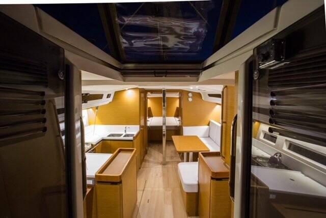 Sun Odyssey 440 Deep Water