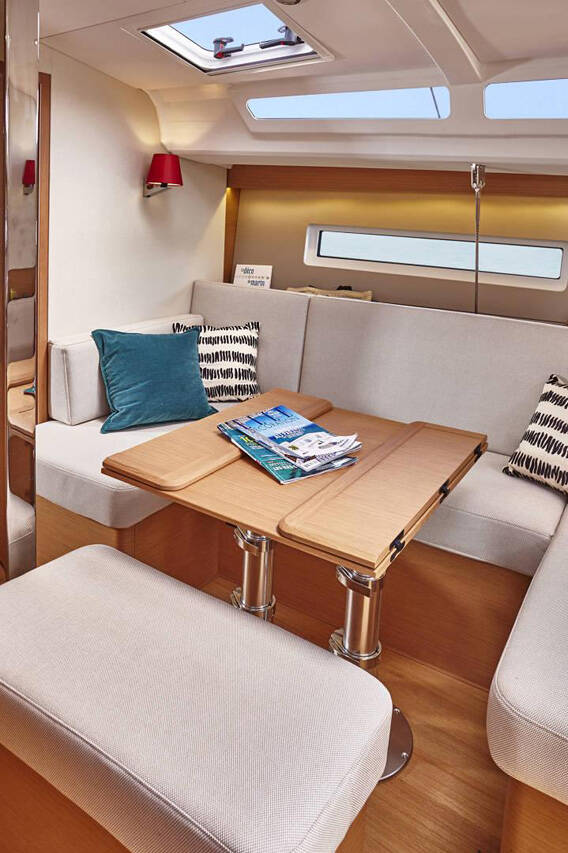 Sun Odyssey 440 Capella