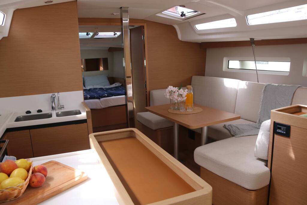 Sun Odyssey 440 Bohemian Rhapsody