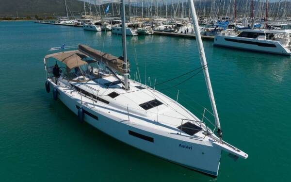 Sun Odyssey 440 Asteri