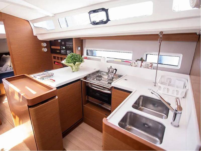 Sun Odyssey 440 Georgia