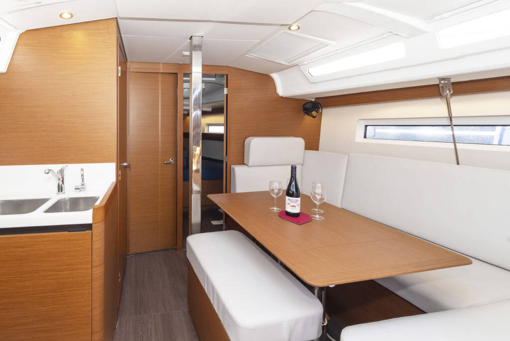 Sun Odyssey 440 JoElli