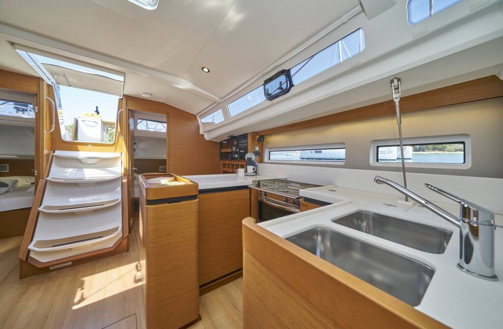 Sun Odyssey 440 Lucia II