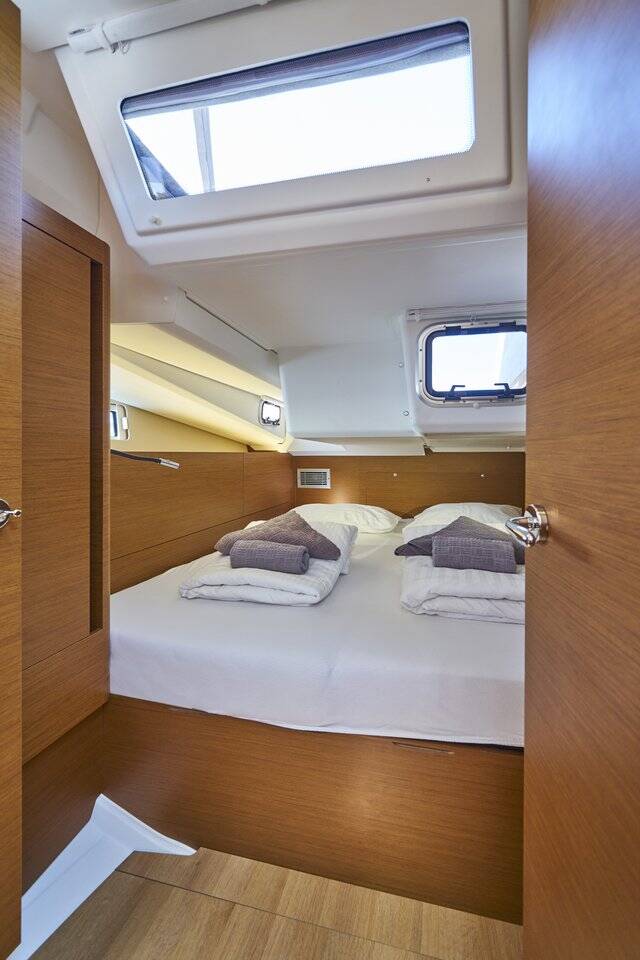 Sun Odyssey 440 Lucia II