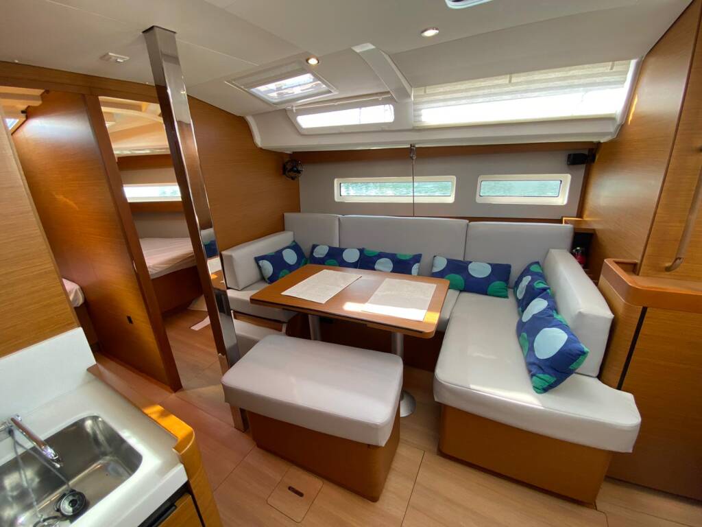 Sun Odyssey 440 McLir II