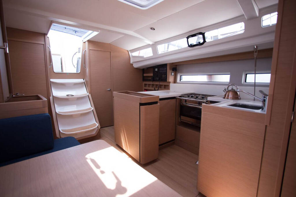 Sun Odyssey 440 Capella 