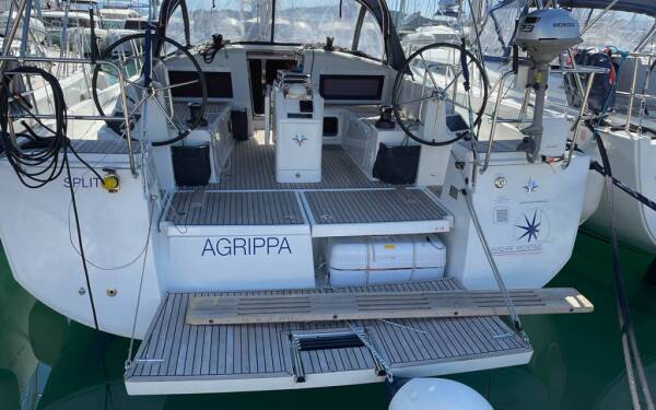 Sun Odyssey 440 Agrippa 