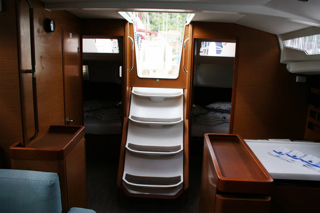 Sun Odyssey 440 Modesty