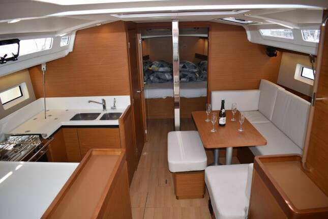 Sun Odyssey 440 Proud Mary