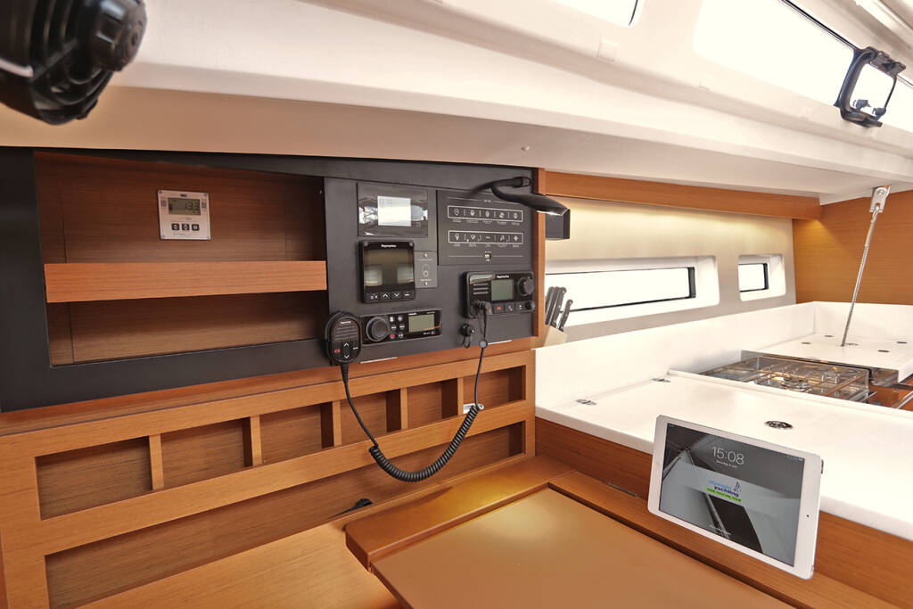 Sun Odyssey 440 Ermis