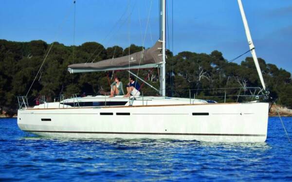 Sun Odyssey 449 Genesis