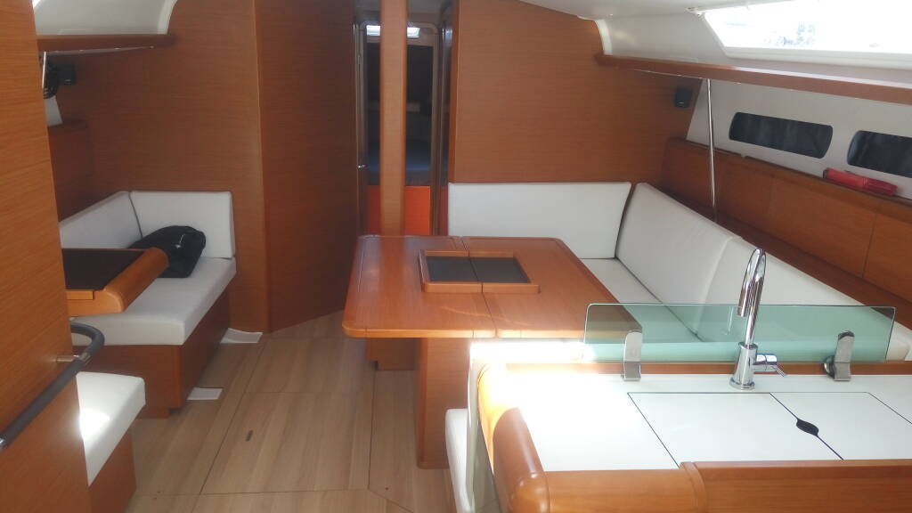 Sun Odyssey 449 Genesis