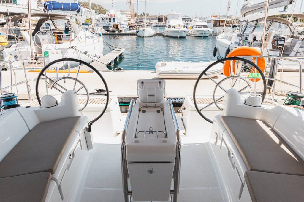 Sun Odyssey 449 Winx