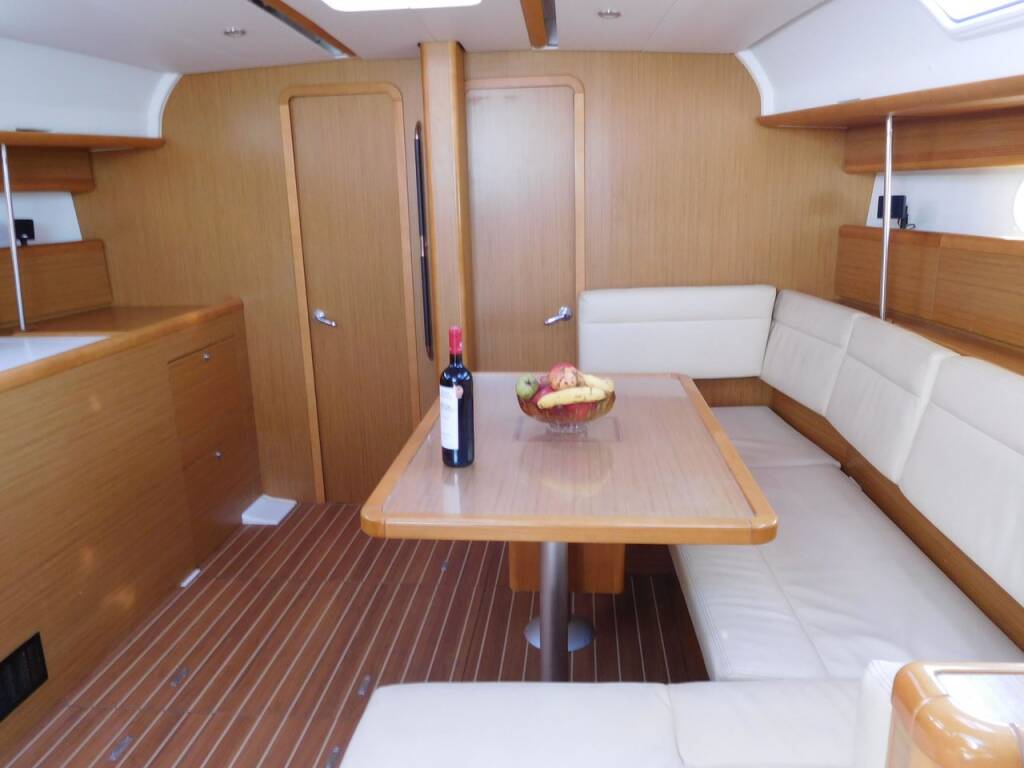 Sun Odyssey 44i ECONOMY