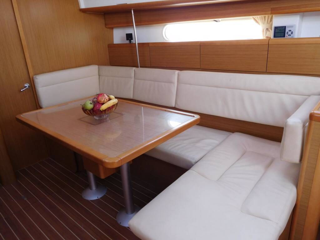 Sun Odyssey 44i ECONOMY