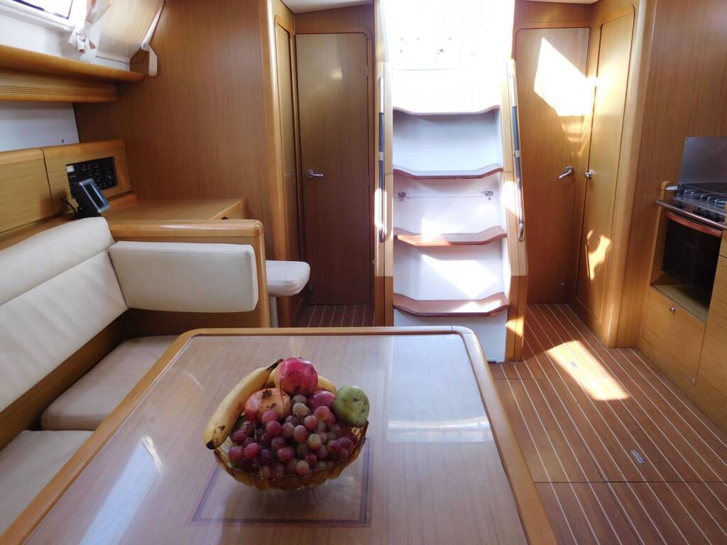 Sun Odyssey 44i ECONOMY