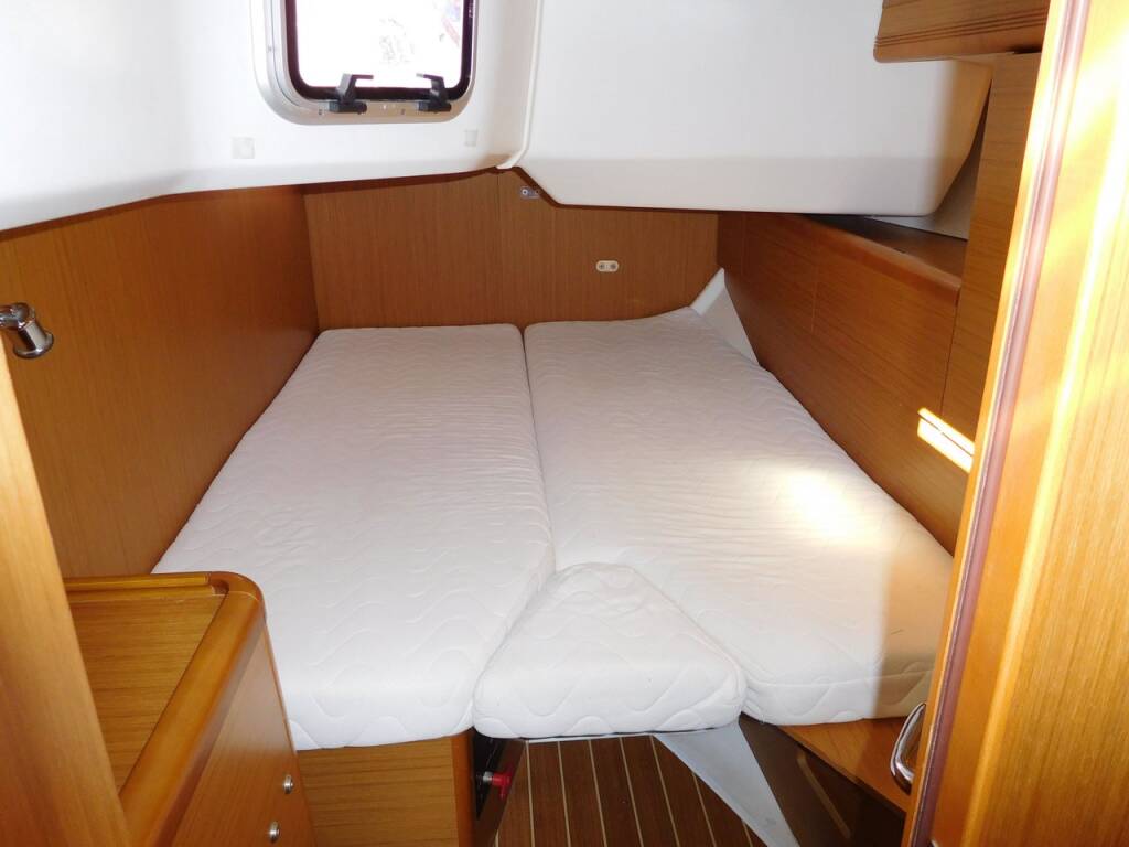 Sun Odyssey 44i ECONOMY