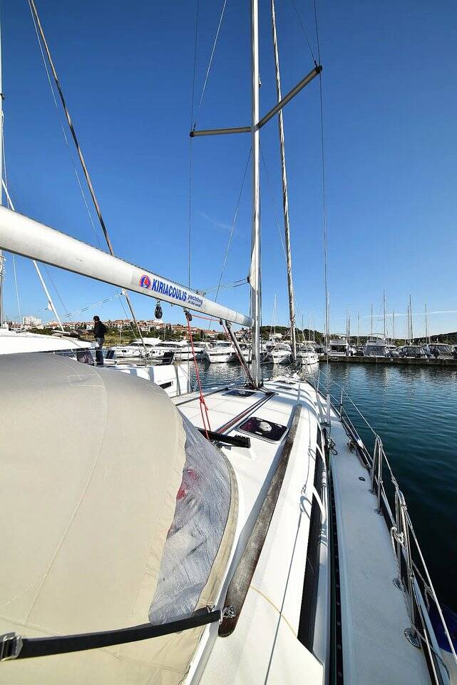 Sun Odyssey 44i ECONOMY-