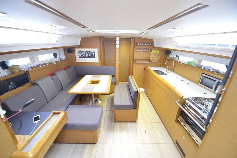 Sun Odyssey 479 Norwegian wood