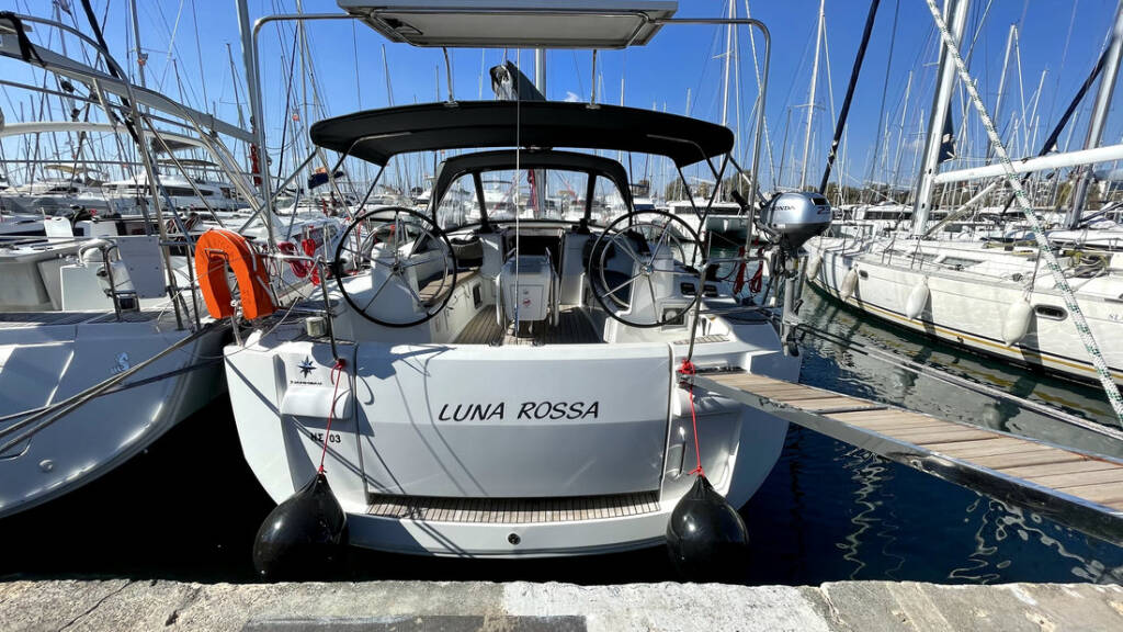 Sun Odyssey 479 Luna Rossa