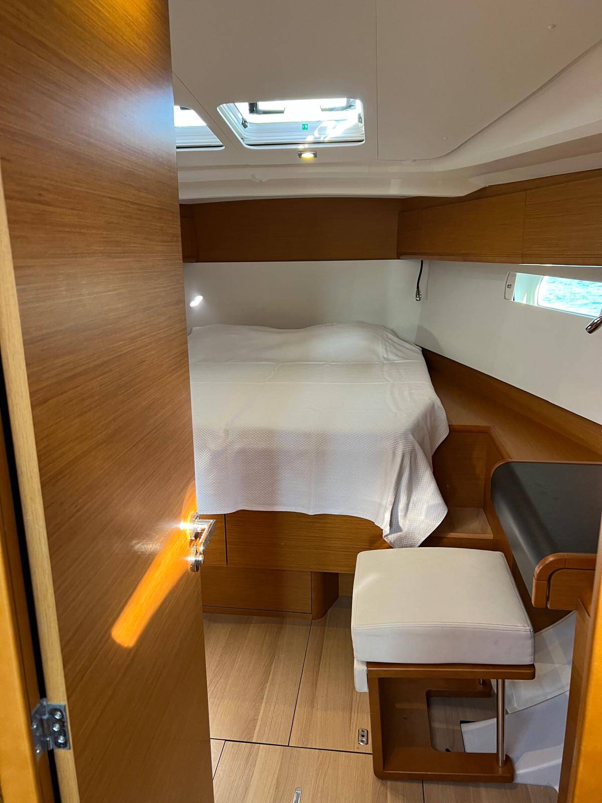 Sun Odyssey 479 Lucky Rain