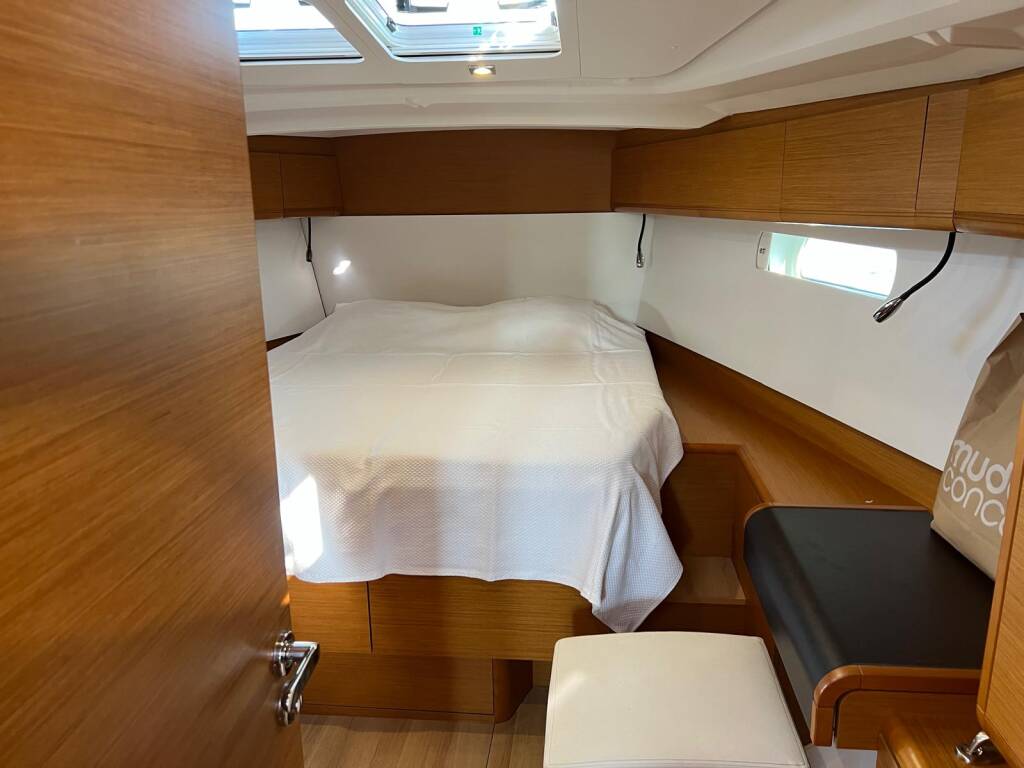 Sun Odyssey 479 Lucky Rain