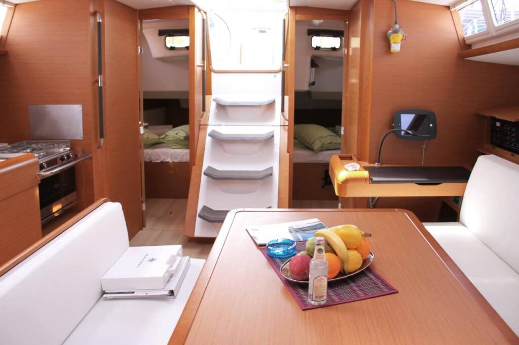 Sun Odyssey 479 Athena