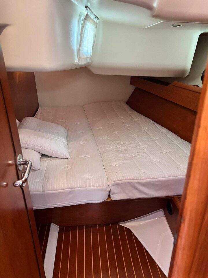 Sun Odyssey 49 Family