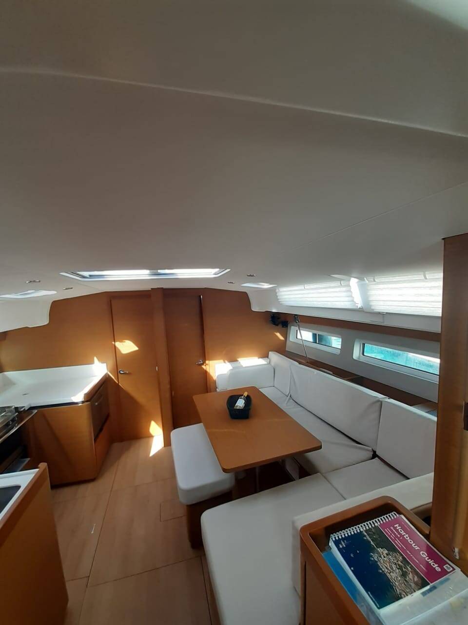 Sun Odyssey 490 White Pearl