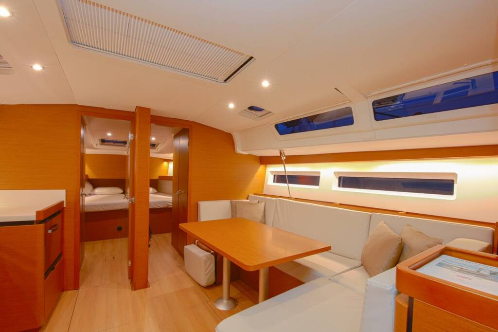 Sun Odyssey 490 Oracle