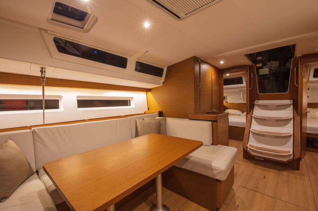 Sun Odyssey 490 Oracle