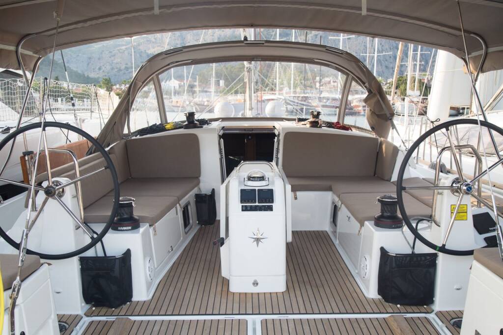 Sun Odyssey 490 Senorita