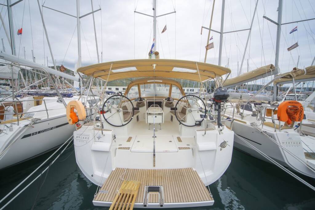 Sun Odyssey 519 MALAKE 