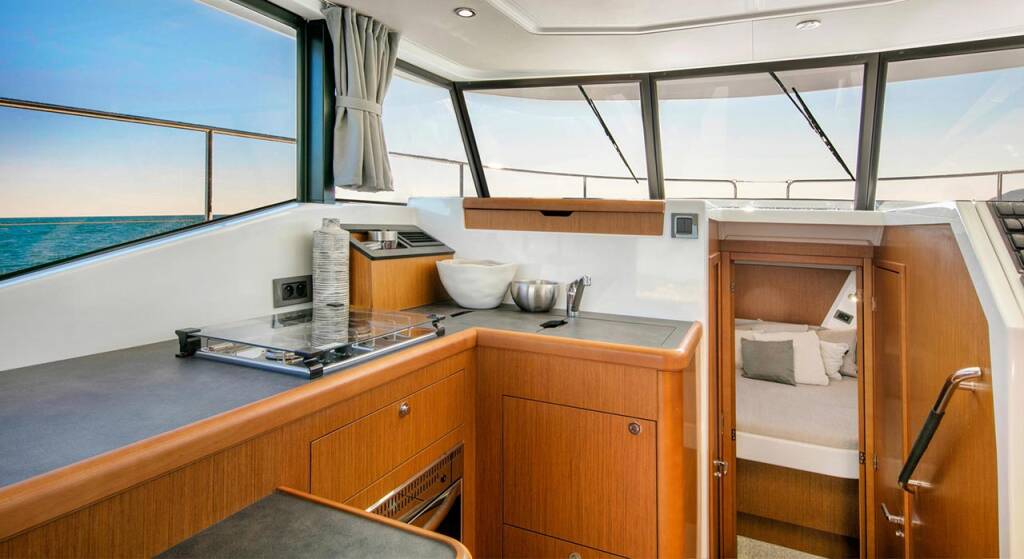 Swift Trawler 35 Kayci